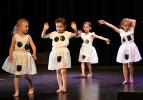 L'éveil à la danse moderne du mercredi au gala de danse juin 2023